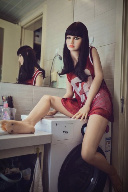 MEET EVELYN 157CM B-CUP SEX DOLL